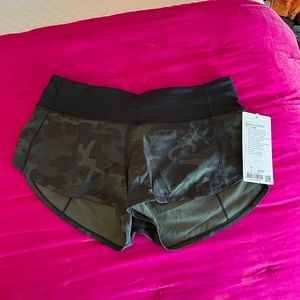 Camo lululemon shorts